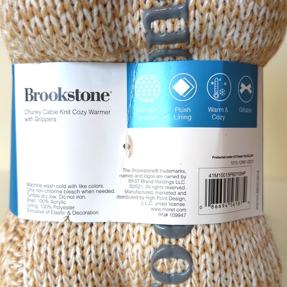 Chunky Cable Knit Cozy Warmer Socks with grippers - Picture 4 of 5
